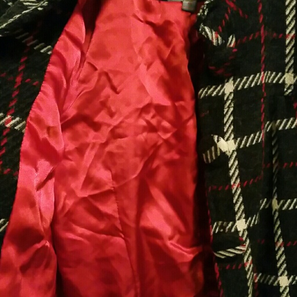 Fall Perfect Plaid Jacket - Picture 3 of 4