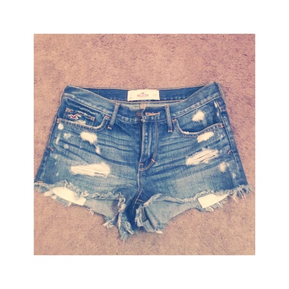 Hollister high waisted shorts