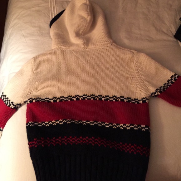 Sweater - Picture 2 of 2