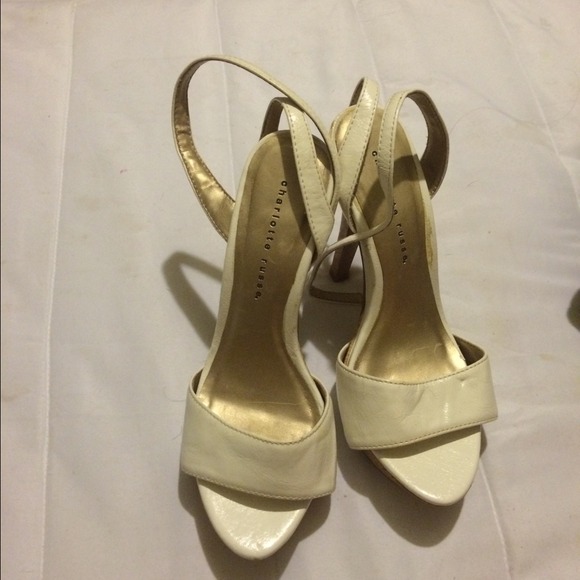 Heels - Picture 1 of 1