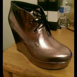 Dolce Vita wedge shoes