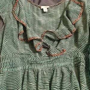 Odille top green w/white n black & burgundy trim