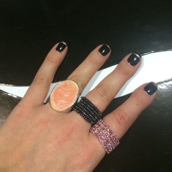 Bundle of 3 fab ring!