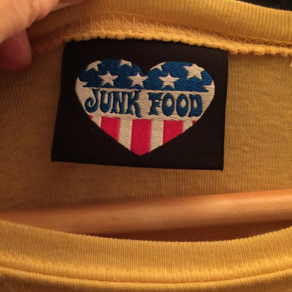 Weekend Party Tee - Picture 3 of 3