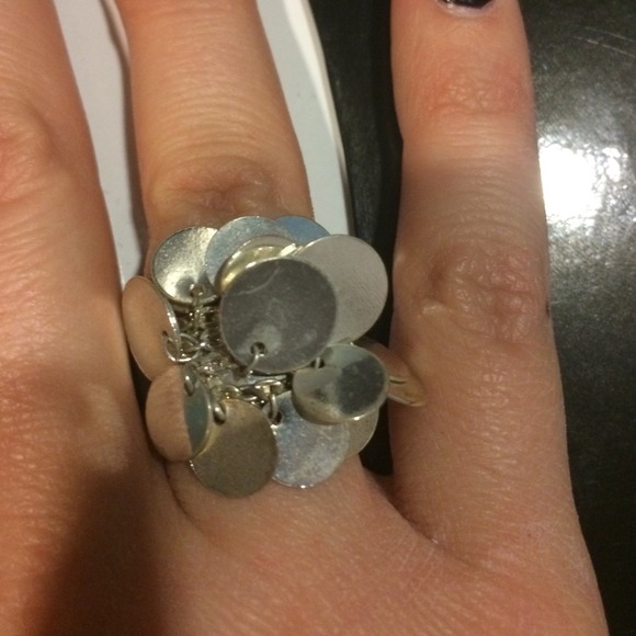Two silver rings - Picture 3 of 3