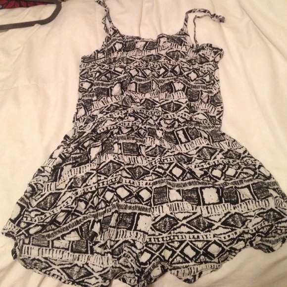 La hearts romper (tribal)