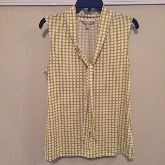 Banana Republic white and lime green shirt