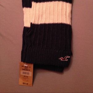 Navy blue & white Hollister Leg Warmers Brand New