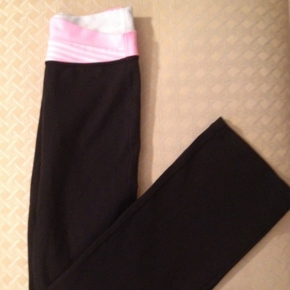 For @mackenzieenk lulu pants