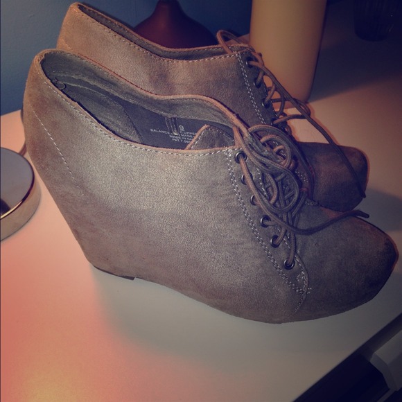 grey wedged ankle booties