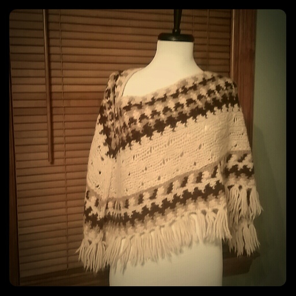 A & F poncho - Picture 1 of 2