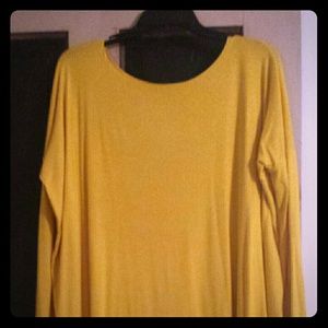 Mustard yellow long tunic top!