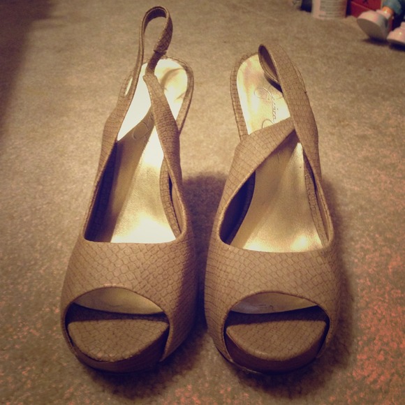 Snake skin print heels