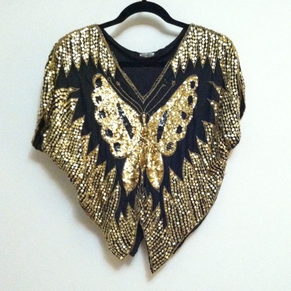 70"s Vintage butterfly  100% silk sequent top