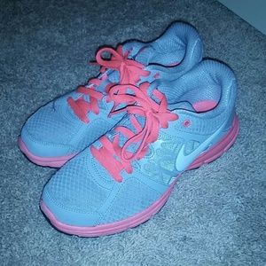 Nike relentless 2 women's shoes