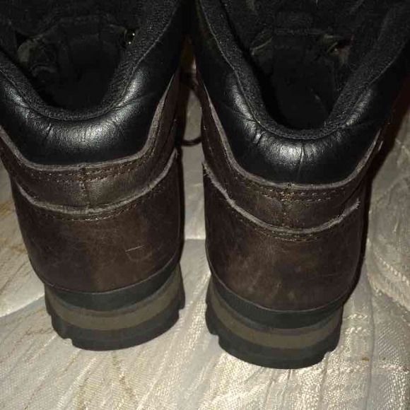 Timberlands - Picture 3 of 4