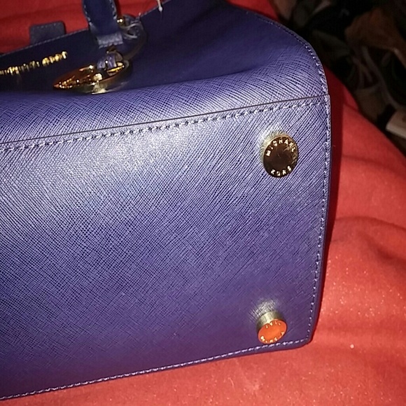 Additional photos of Auth. MK Large Sutton Bag