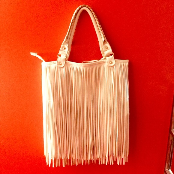 Fringe Handbag 👜