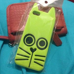 Marc Jacobs iPhone 5 case