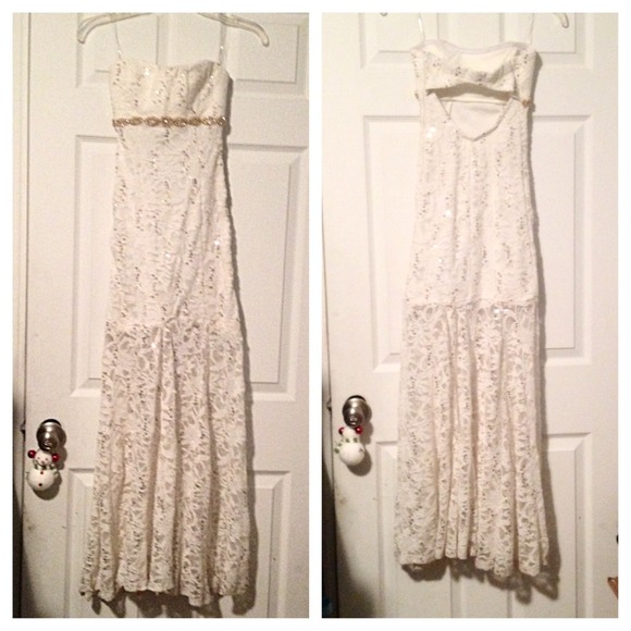 Sweetheart White Lace Dress with Gold Detail