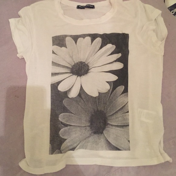 Rare Brandy Melville Graphic tee