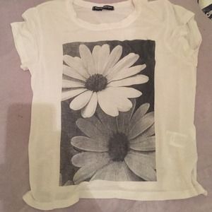 Rare Brandy Melville Graphic tee