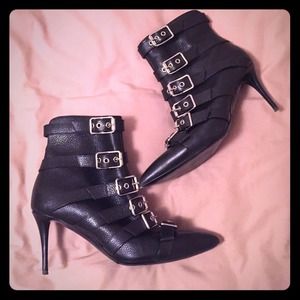 Giuseppe Zanotti buckle booties