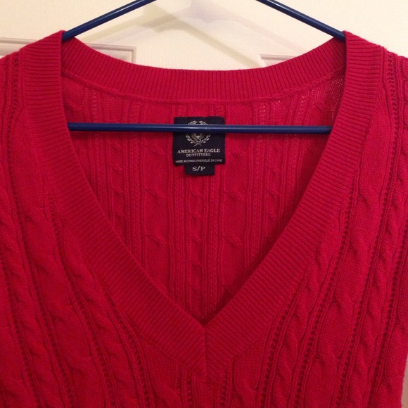 Pink American Eagle sweater