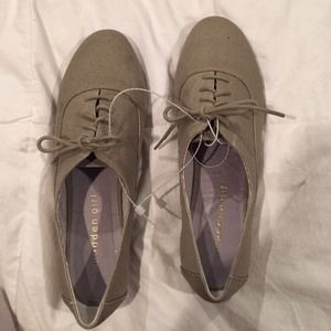 Khaki Madden Girl Oxfords