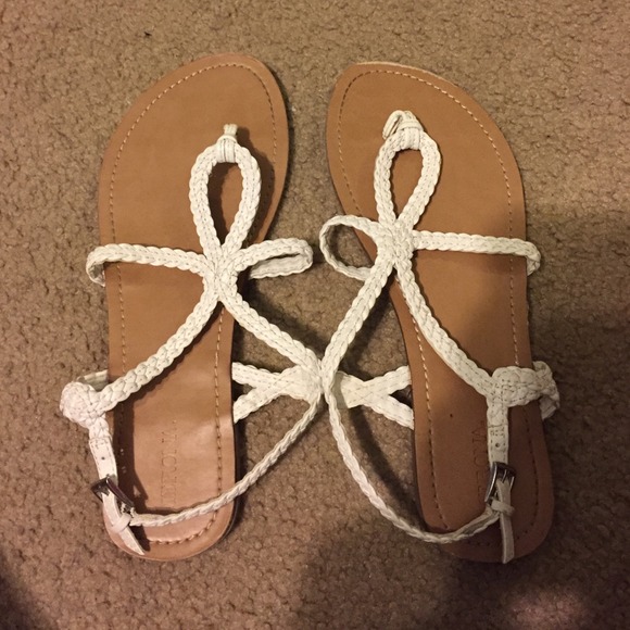 Medina Sandals