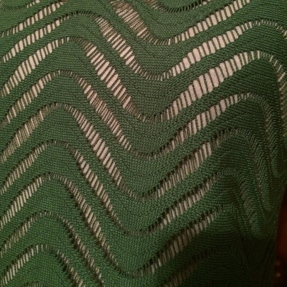 Knit top - Picture 2 of 2
