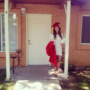 Body con White Dress 🎉🎊