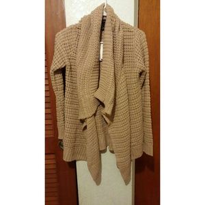 🚫Traded! Beige Crochet Cardigan