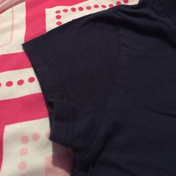 Shirt - Picture 4 of 4