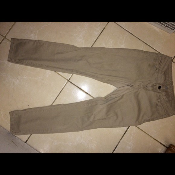 Tan/capris skinny jeans