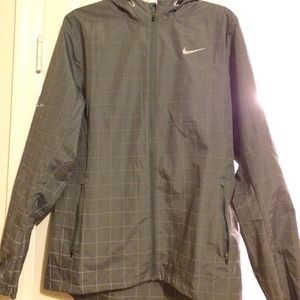 nike flicker hurricane jacket