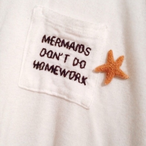 Brandy Melville Oversized Top - Picture 2 of 3