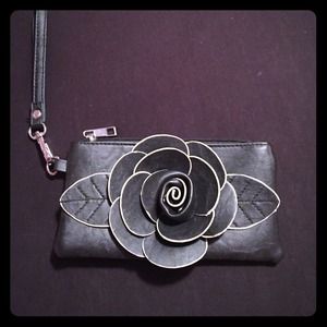 Cute black flower wristlet