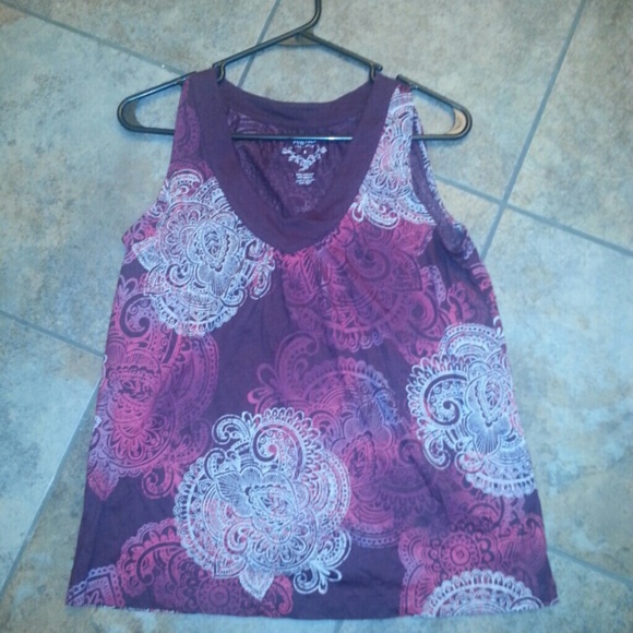 Floral patterned tank top