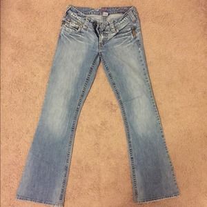 Jeans by Silver. Good condition.:) size 27.