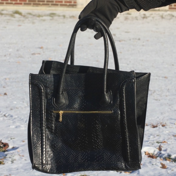 Black Reptile Print Tote!