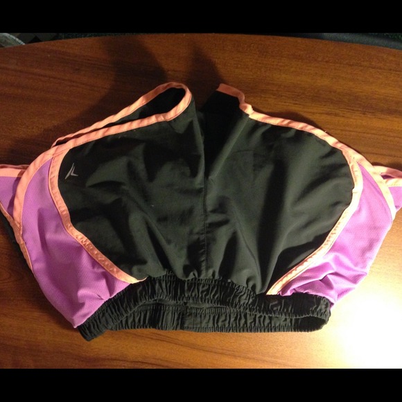 Running shorts - Picture 3 of 3