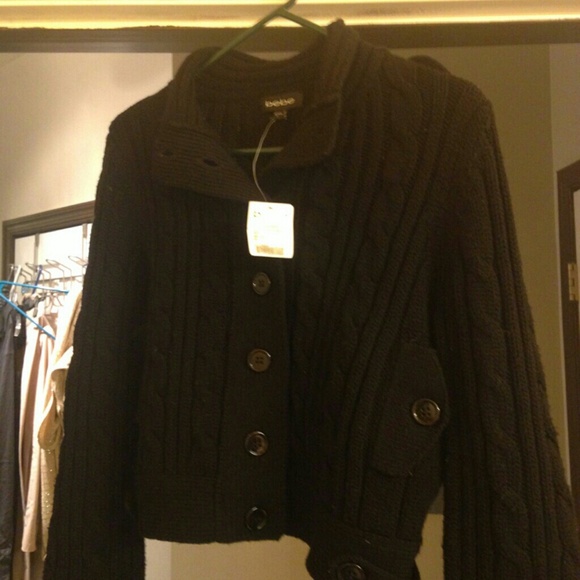 NWT BEBE CABLE KNIT CROPPED CARDIGAN/SWEATER - Picture 2 of 4