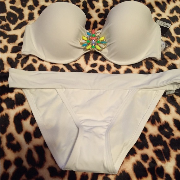 Brand New!!! Cute white swim suit