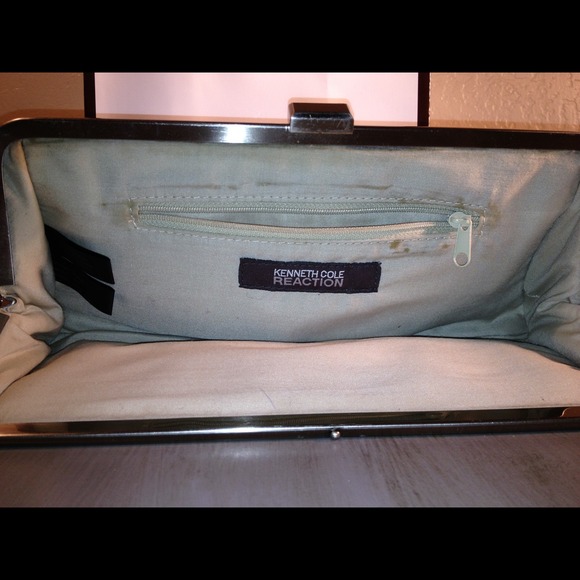 KENNETH COLE - Picture 2 of 3
