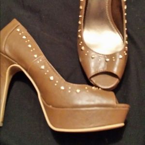 Brown heels
