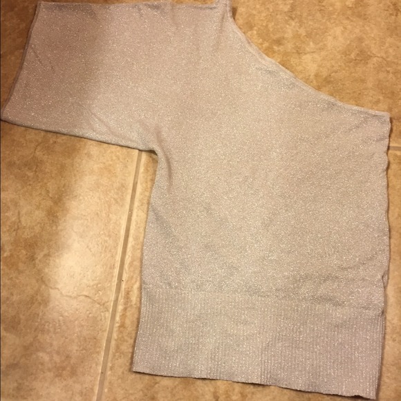 New silver top