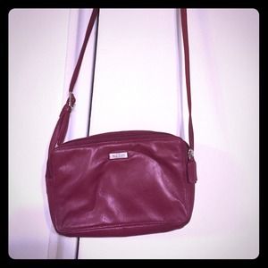 Burgundy leather Pelle Studio Purse