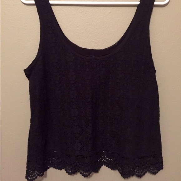 American Eagle Outfitters Tops - Black laced crop top