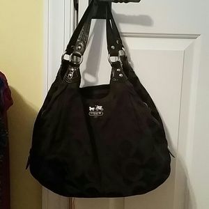 Coach handbag w/orig dustbag